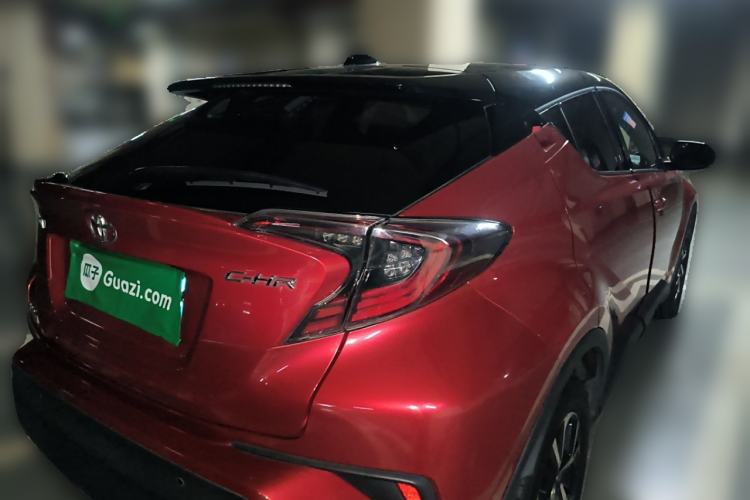 Used Toyota C-HR 2018 2.0L Luxury Edition China V Standard