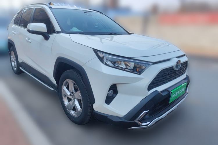 Used Toyota RAV4 2020 2.0L CVT Two-Wheel Drive Fashion PLUS Edition