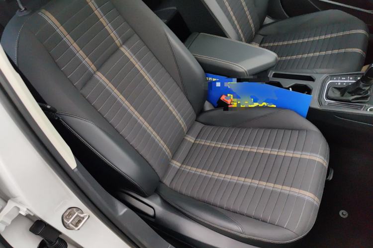 Used Volkswagen Lavida 2021 280TSI DSG Comfort Edition Right Front Seat