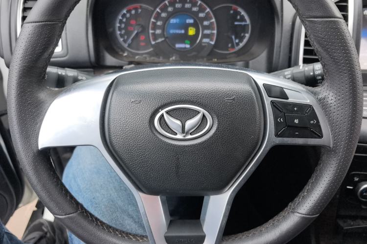 Used HYOSOW S6 2016 1.5T Manual Leading Model Steering Wheel