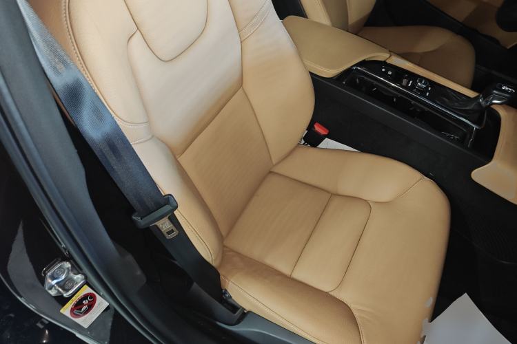 Used Volvo S90 2017 T4 Zhiyi Edition
