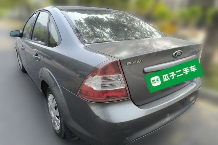 Used Ford Focus 2012 Sedan Classic 1.8L Manual Base Model