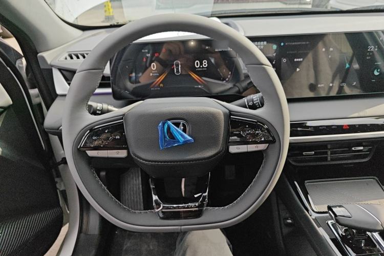 Used Changan Ruicheng PLUS 2023 1.5T DCT Navigation Edition
