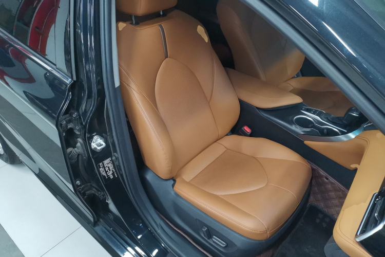 Used Toyota Camry 2021 Dual-Motor 2.5 HGVP Leading Edition
