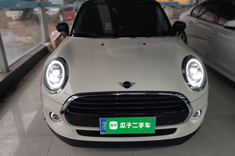 Used MINI 2019 1.5T COOPER Classic Edition Front