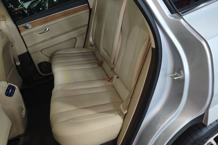 Used Hima AITO M7 2024 1.5T Intelligent Driving 4WD Max Edition 5 Seats Left Rear Seat