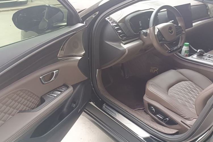 Used BYD Han 2023 DM-i Champion Edition 121KM Prestige Model
