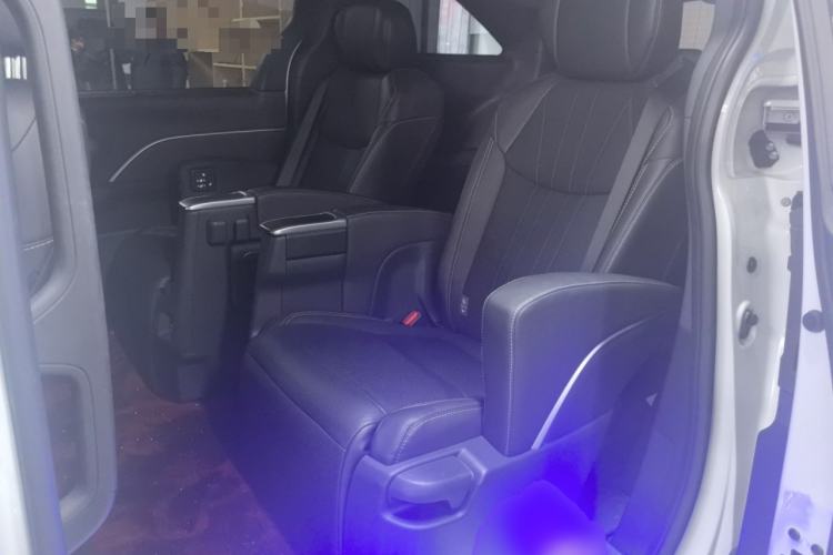 Used Toyota SIENNA 2024 2.5L Hybrid Prestige Deluxe Edition
