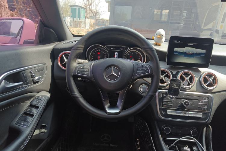 Used Mercedes-Benz CLA 2017 Facelifted CLA 200 Stylish Edition Steering Wheel