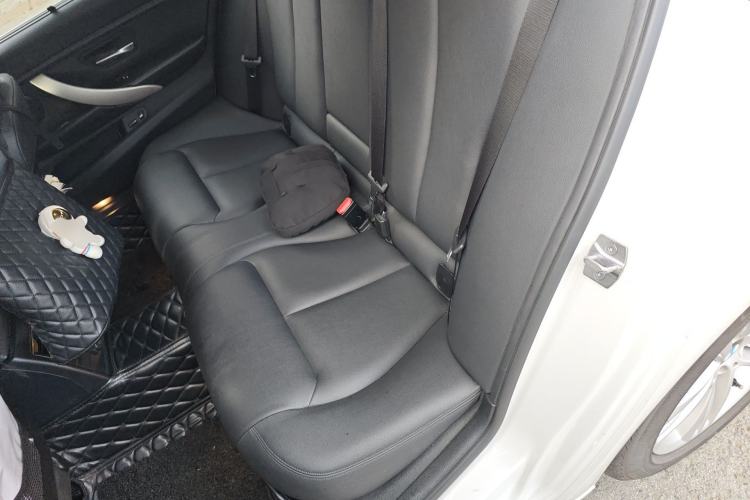 Used BMW 3 Series 2016 320Li Ambition Model Left Rear Seat