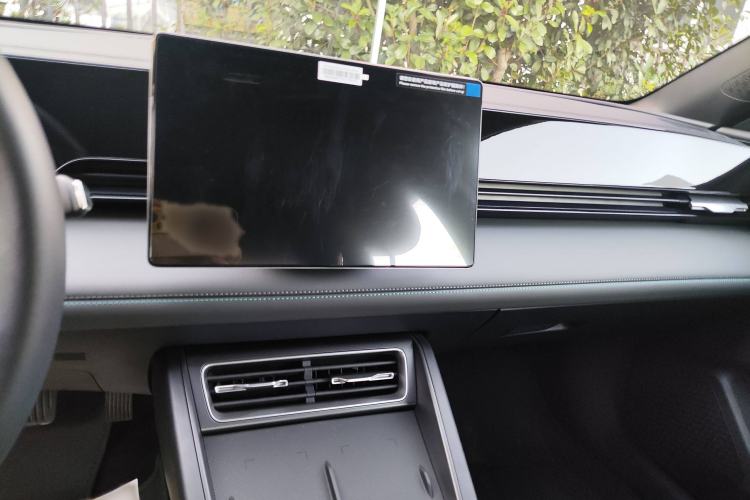 Used BYD Qin L 2025 EV 470KM Leading Edition Interior 3