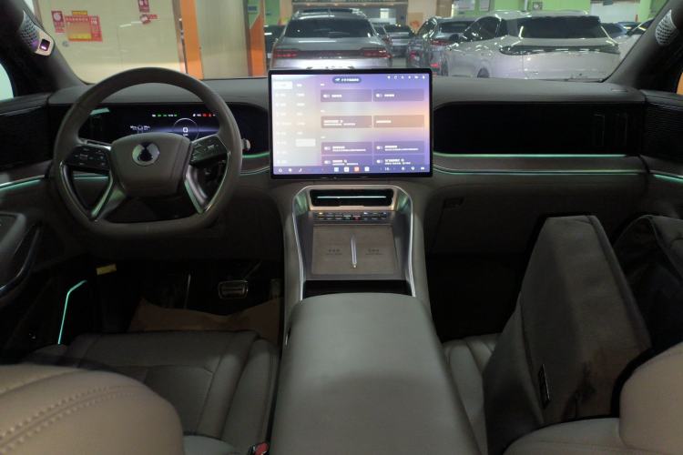 Used Denza N9 2025 Flagship Model