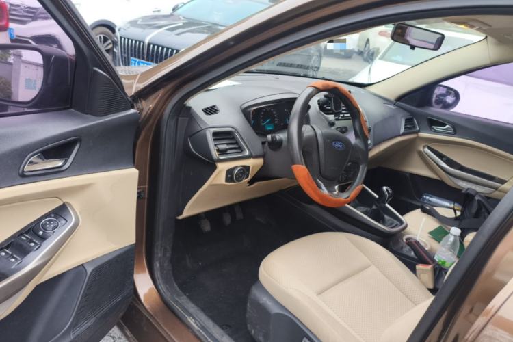 Used Ford Escort 2015 1.5L Manual Comfort Model Driver Seat