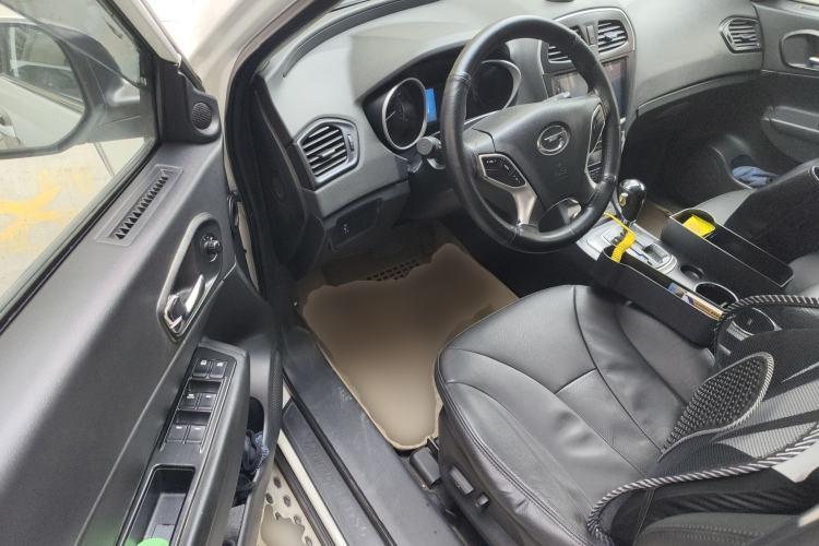 Used GAC Trumpchi GS5 2012 2.0L Automatic Two-Wheel Drive Luxury Edition
