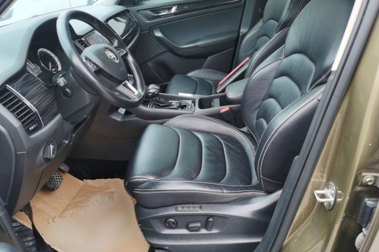 Used Skoda Kodiaq 2018 Facelifted TSI330 5-Seater Two-Wheel-Drive Luxury Enjoyment Edition
