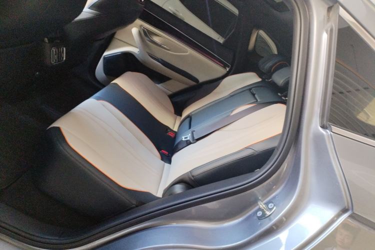 Used BYD Song PLUS New Energy 2024 HONOR Edition DM-i 110km Flagship PLUS