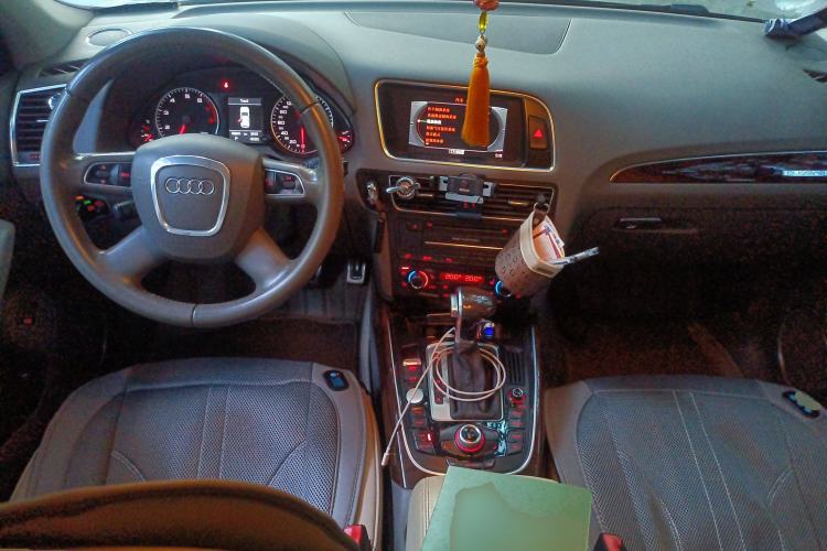 Used Audi Q5 2011 2.0TFSI Comfort Version
