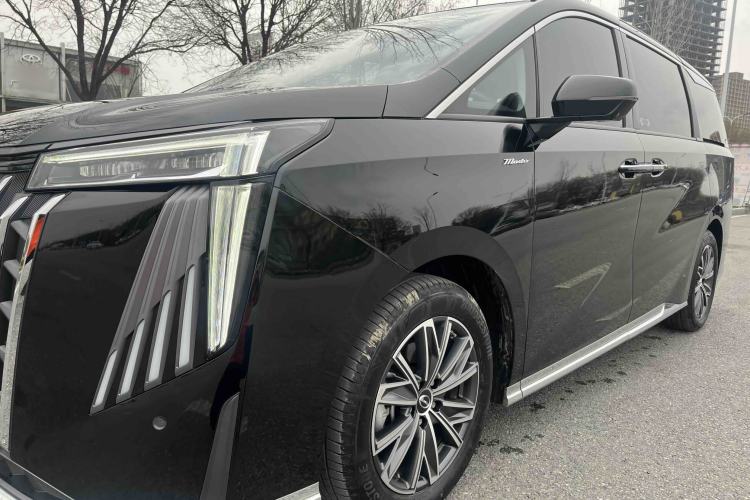 Used GAC Trumpchi M8 2024 Master Series 400T Prestige Edition
