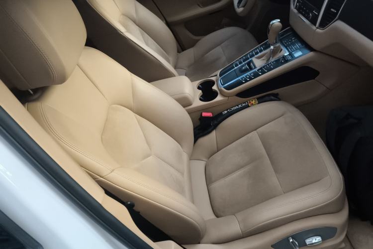 Used Porsche Macan 2017 Macan 2.0T
