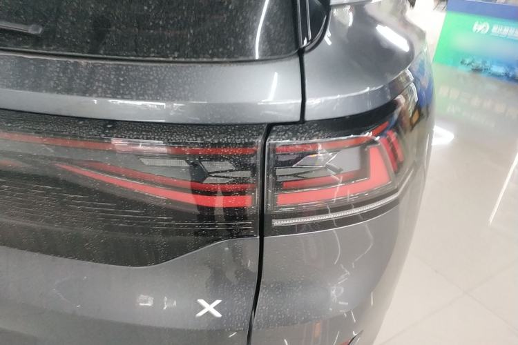 Used Volkswagen ID.6 X 2023 Pure Long-Range Version Right Rear Taillight