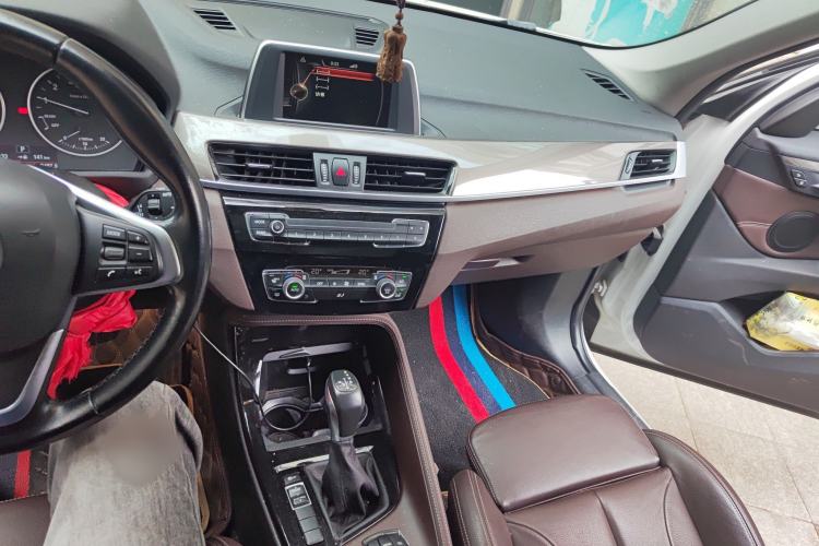 Used BMW X1 2018 sDrive18Li Luxury Model