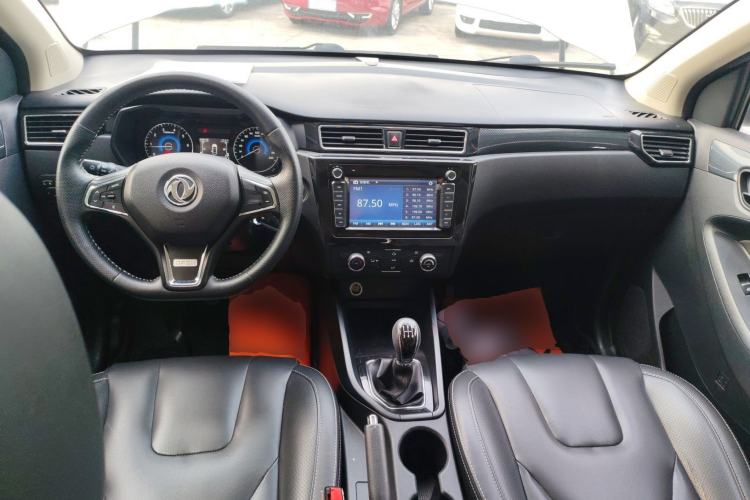 Used Dongfeng Fengon 580 2016 1.8L Manual Comfort Model