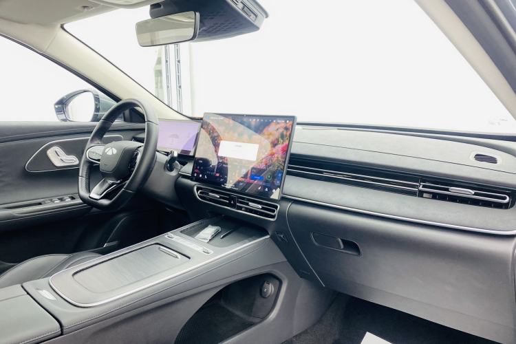 Used Chery Fengyun A8L 2025 1.5 TGDI 145 km Luxury Version