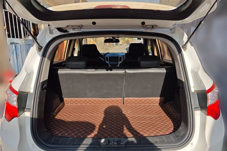 Used CHANGAN CS35 2016 1.6L Manual Luxury Model China V Standard