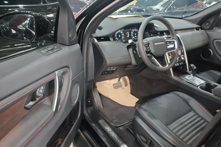 Used Land Rover Discovery Sport New Energy 2022 Facelifted P300e Plug-in Hybrid Electric Version
