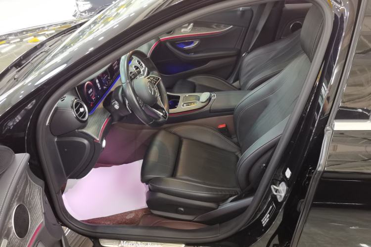 Used Mercedes-Benz E-Class 2022 Second Facelift E 300 L Fashion Edition
