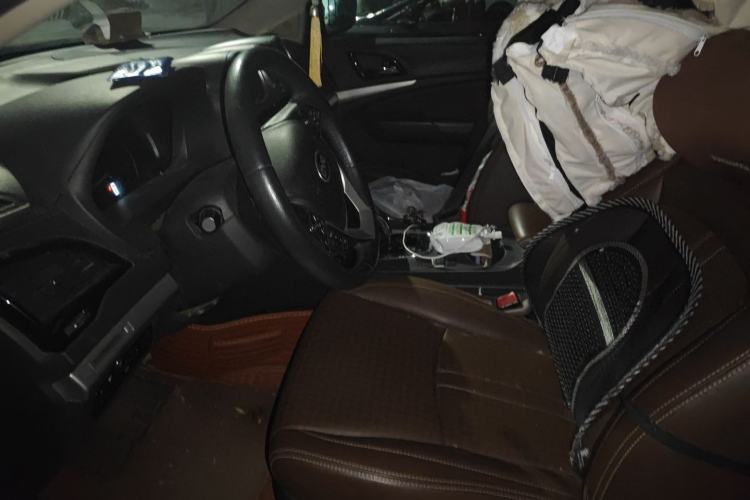 Used BYD S7 2015 2.0T Automatic Prestige Model