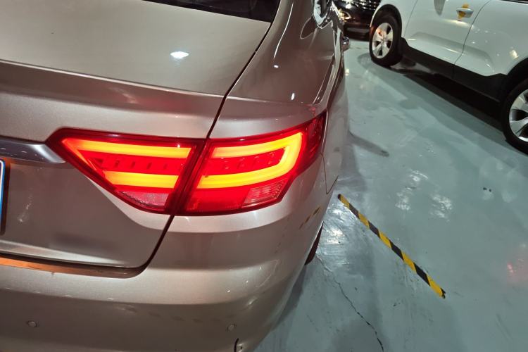 Used Geely Auto Emgrand GL 2019 1.4T CVT Prestige Smart Edition Right Rear Taillight