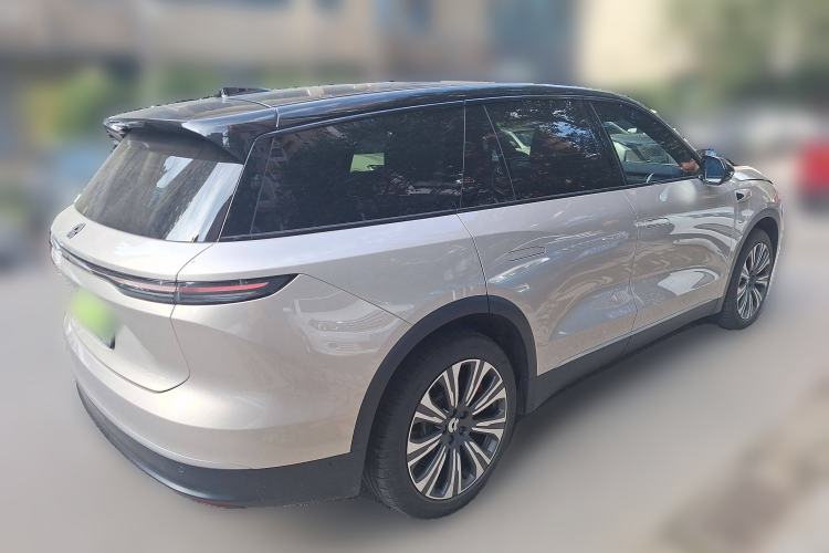 Used Nio ES8 2023 75 kWh Rear Right 45 Deg