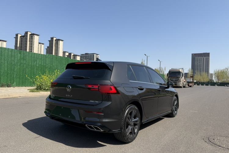 Used Volkswagen Golf 2023 Facelift 280TSI DSG R-Line Lite Exterior 9