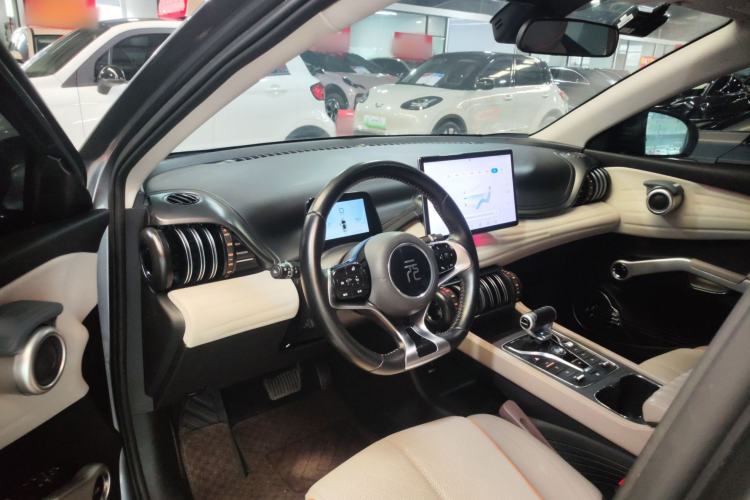 Used BYD Yuan PLUS 2024 Honor Edition 510KM Leading Model Center Console