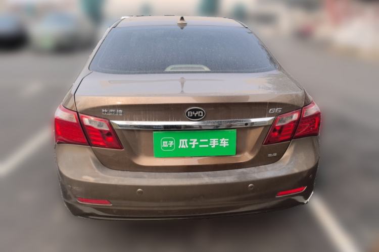 Used BYD G6 2012 2.0L Manual Luxury Version
