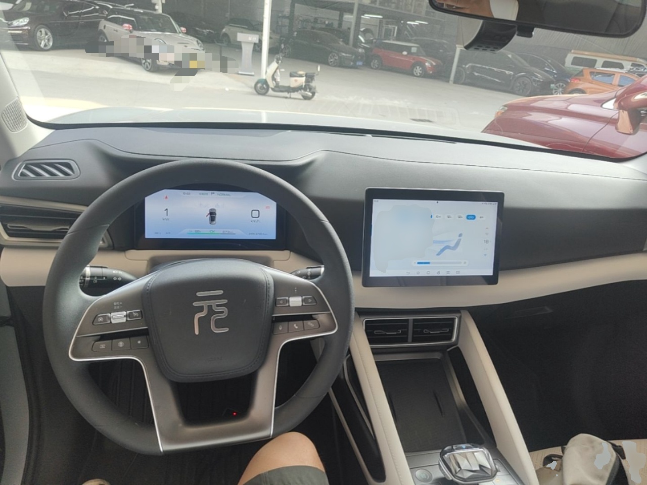 BYD Yuan UP 2024 401 km Active Version — снимка 12