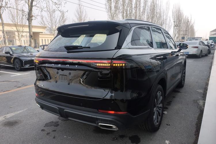 Used Chery Tiggo 8 L 2025 Model 2.0T Two-Wheel Drive Changhong Edition—5 Seaters