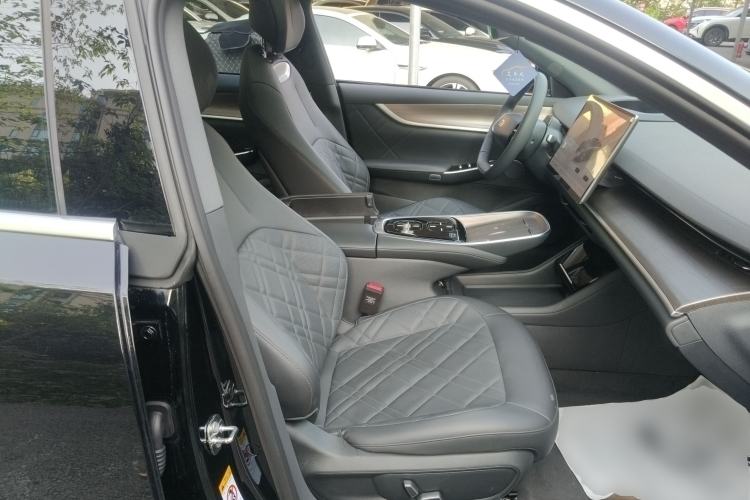 Used CHANGAN NEVO A07 2024 Pure Electric "True Fragrance" Edition 515 Prestige Model Right Front Seat