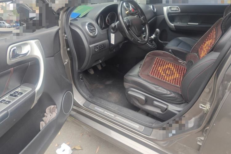 Used Haval H6 2015 Upgraded Model 1.5T Manual Two-Wheel Drive Elite Version