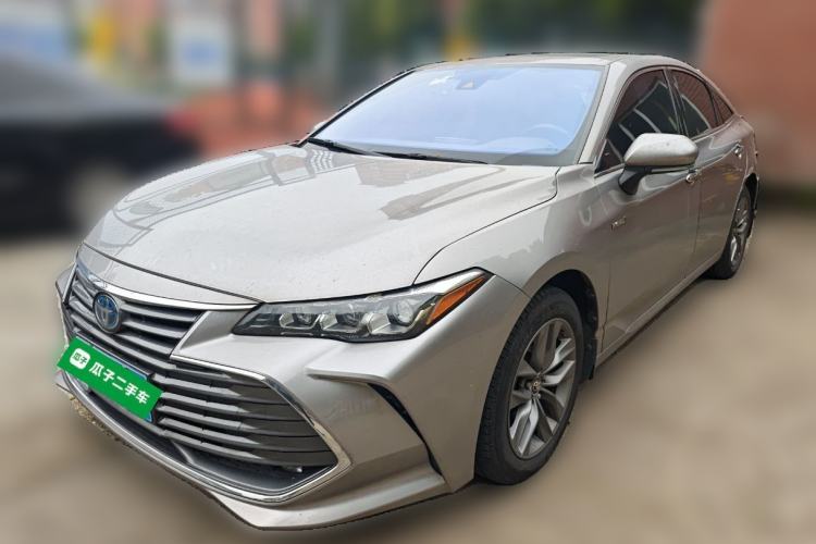 Used Toyota Avalon 2019 Dual-Engine 2.5L Luxury Edition China VI Standard