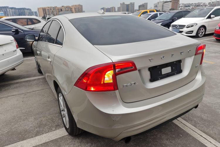 Used Volvo S60 2017 S60L T3 Smart Upgrade Edition
