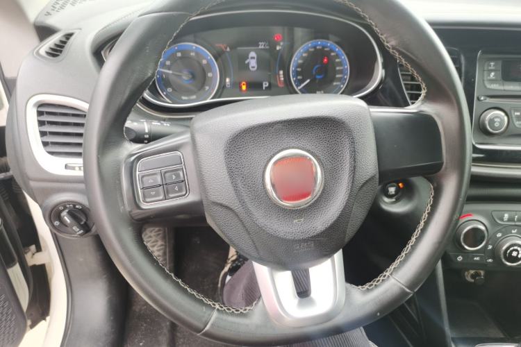 Used Fiat Viaggio 2015 1.4T Automatic Jingxiang Edition
