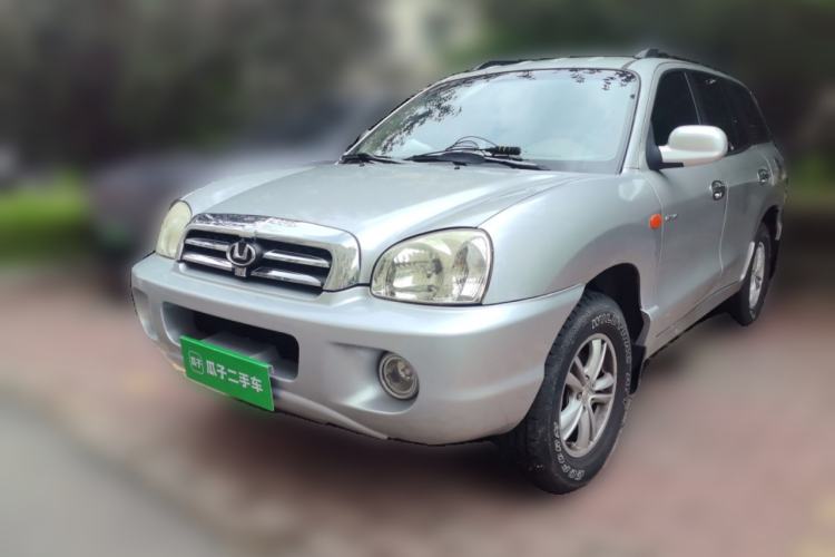 Used Huatai Santa Fe Classic 2012 2.0T Diesel Manual Two-Wheel Drive Hurricane Version