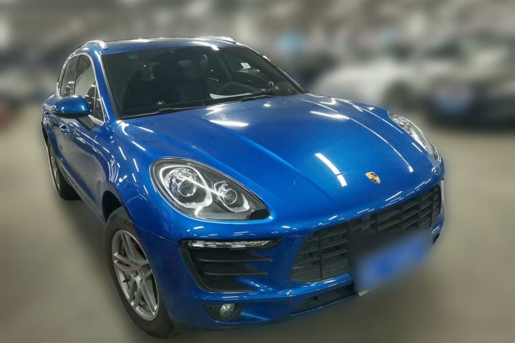 Used Porsche Macan 2016 Macan S 3.0T Front Right 45 Deg