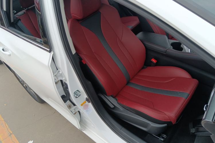 Used CHANGAN Eado 2021 PLUS Blue Whale NE 1.4T GDI DCT Prestige Model Right Front Seat