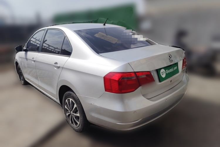 Used Volkswagen Jetta 2013 1.4L Manual Fashion Model
