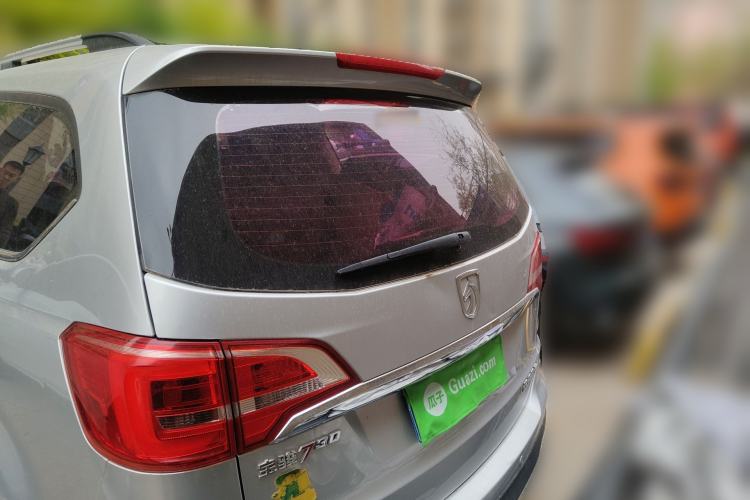 Used Baojun 730 2016 1.5L Manual Comfort Version 7 Seats China V Emission Standard
