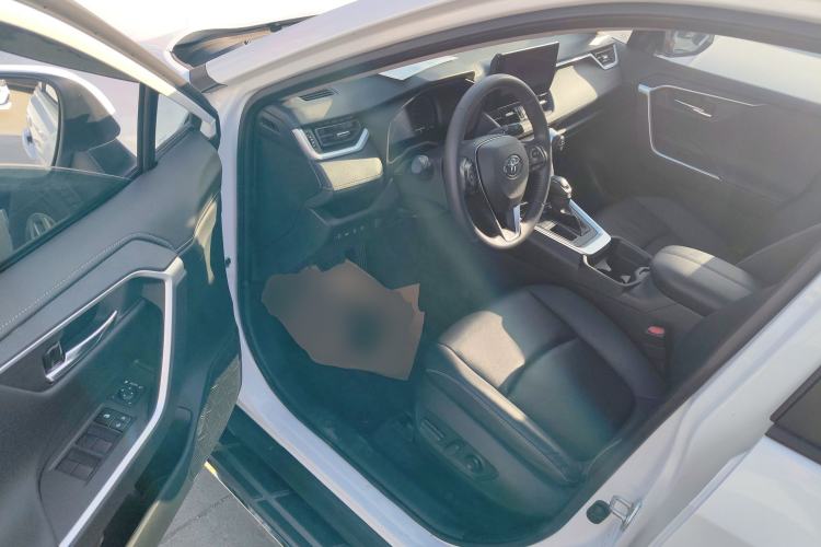 Used Toyota RAV4 2023 2.0L CVT Two-Wheel Drive 20th Anniversary Platinum Edition