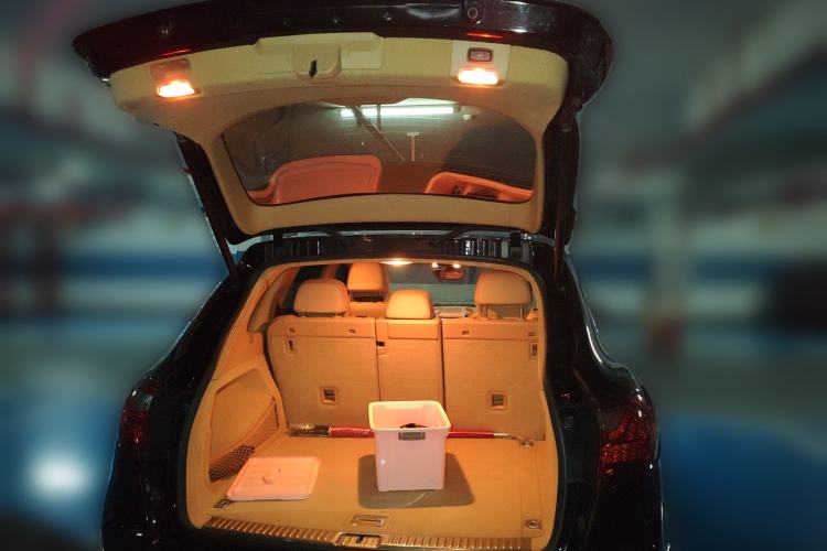 Used Porsche Cayenne 2011 Cayenne 3.0T Trunk